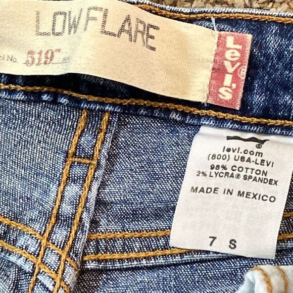 Levi's Classic Indigo Jeans Women’s Size 7 S - Picture 7 of 11